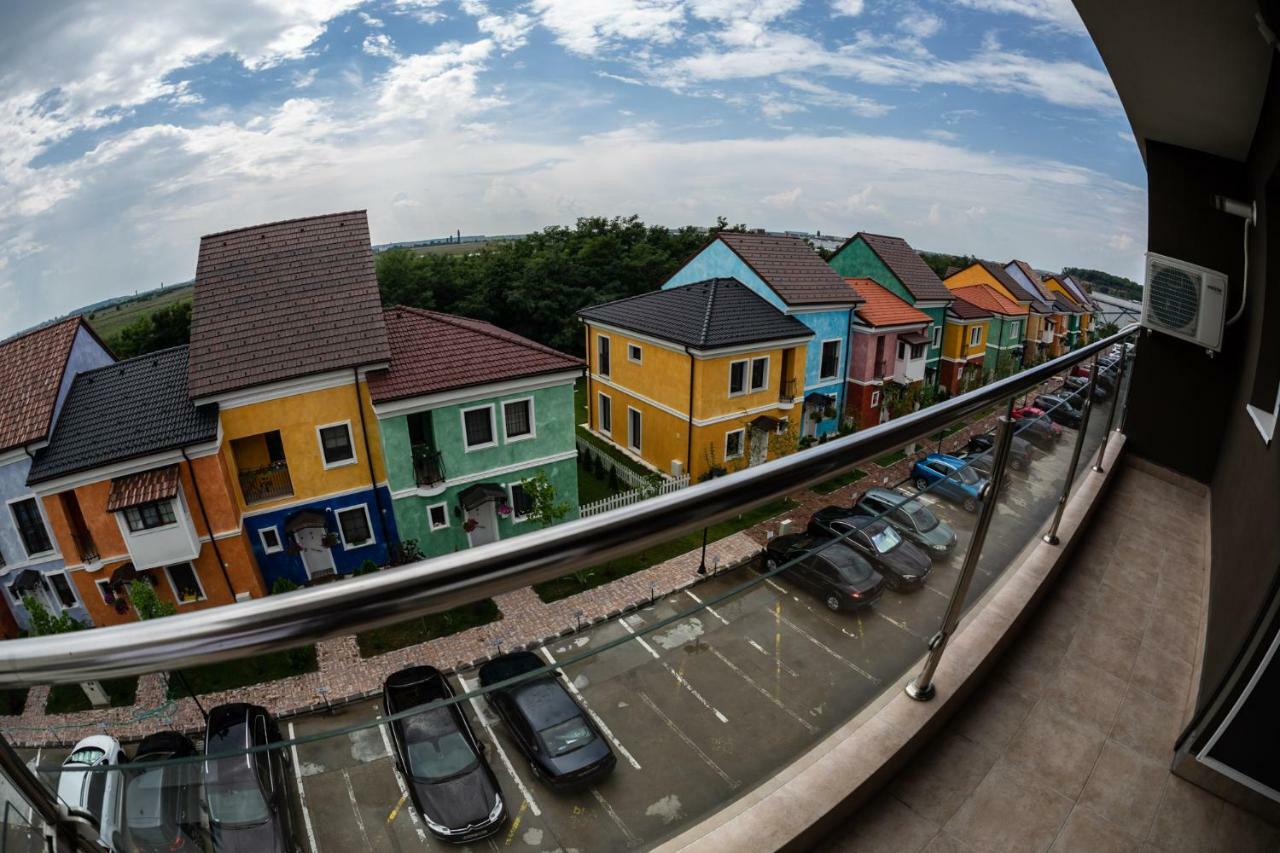 Luxury Radox Apartment Airport Bucharest โอโตเปนี ภายนอก รูปภาพ